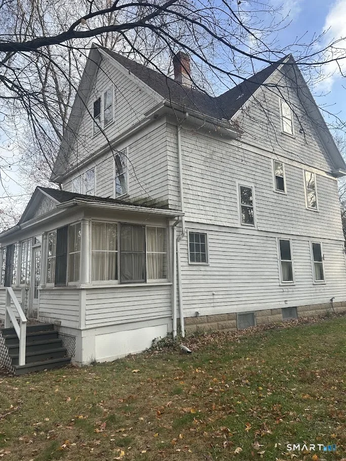 546 Church Hill Road, Trumbull, CT