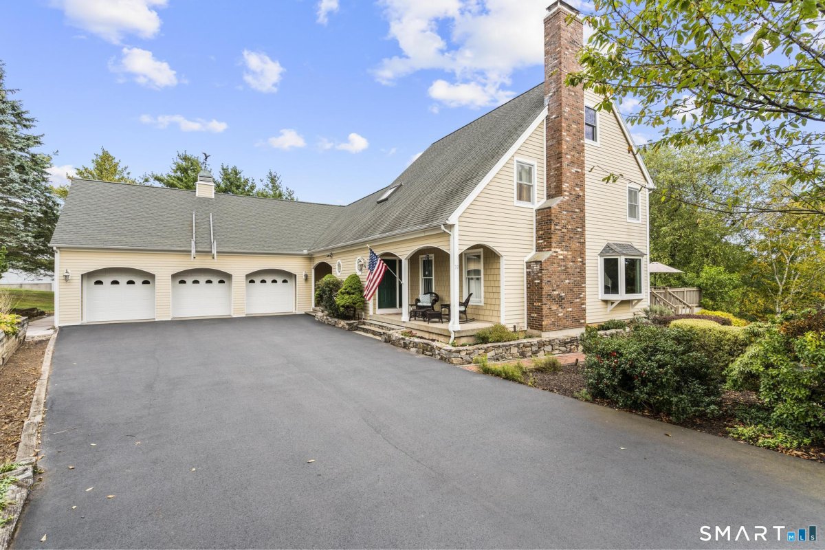30 Cherry Ridge Road, Middlefield, CT