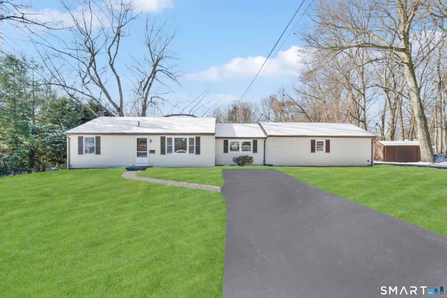 23 Bancroft Road, Vernon, CT