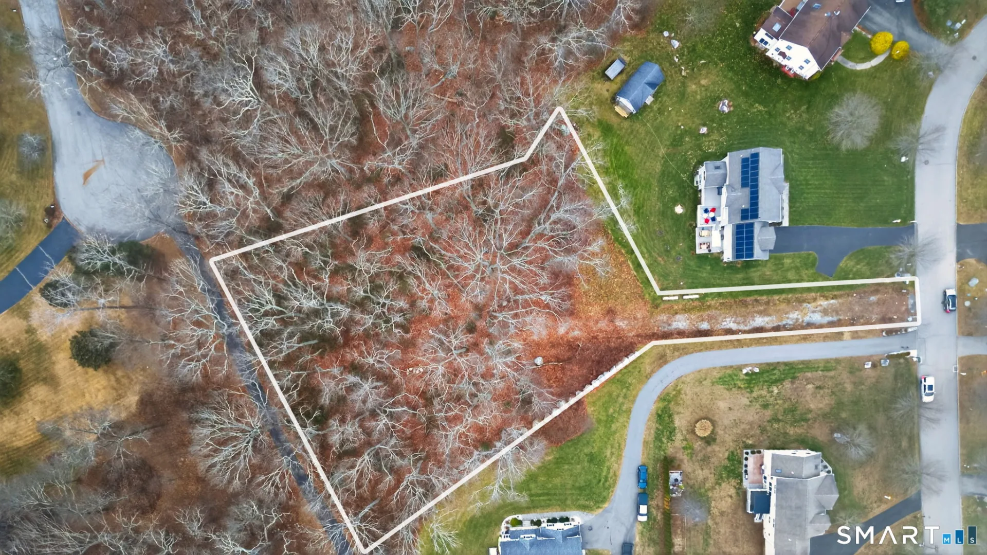 9 Arrowhead Trail, Waterford, CT