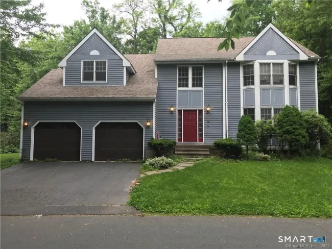 19 Village View Lane, Farmington, CT