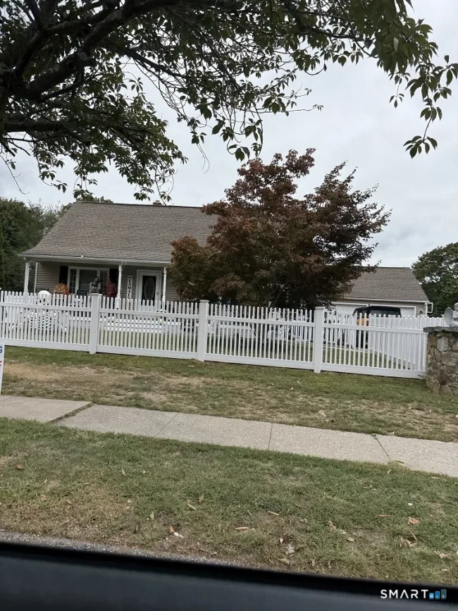 1414 Huntington Road, Stratford, CT