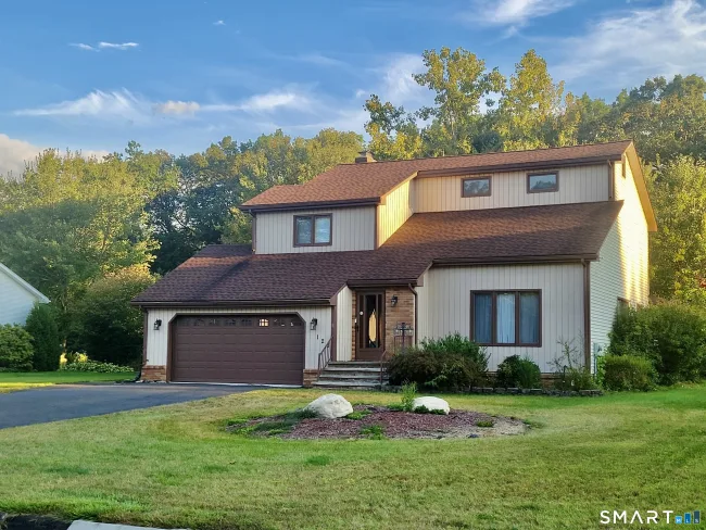123 Country Club Drive