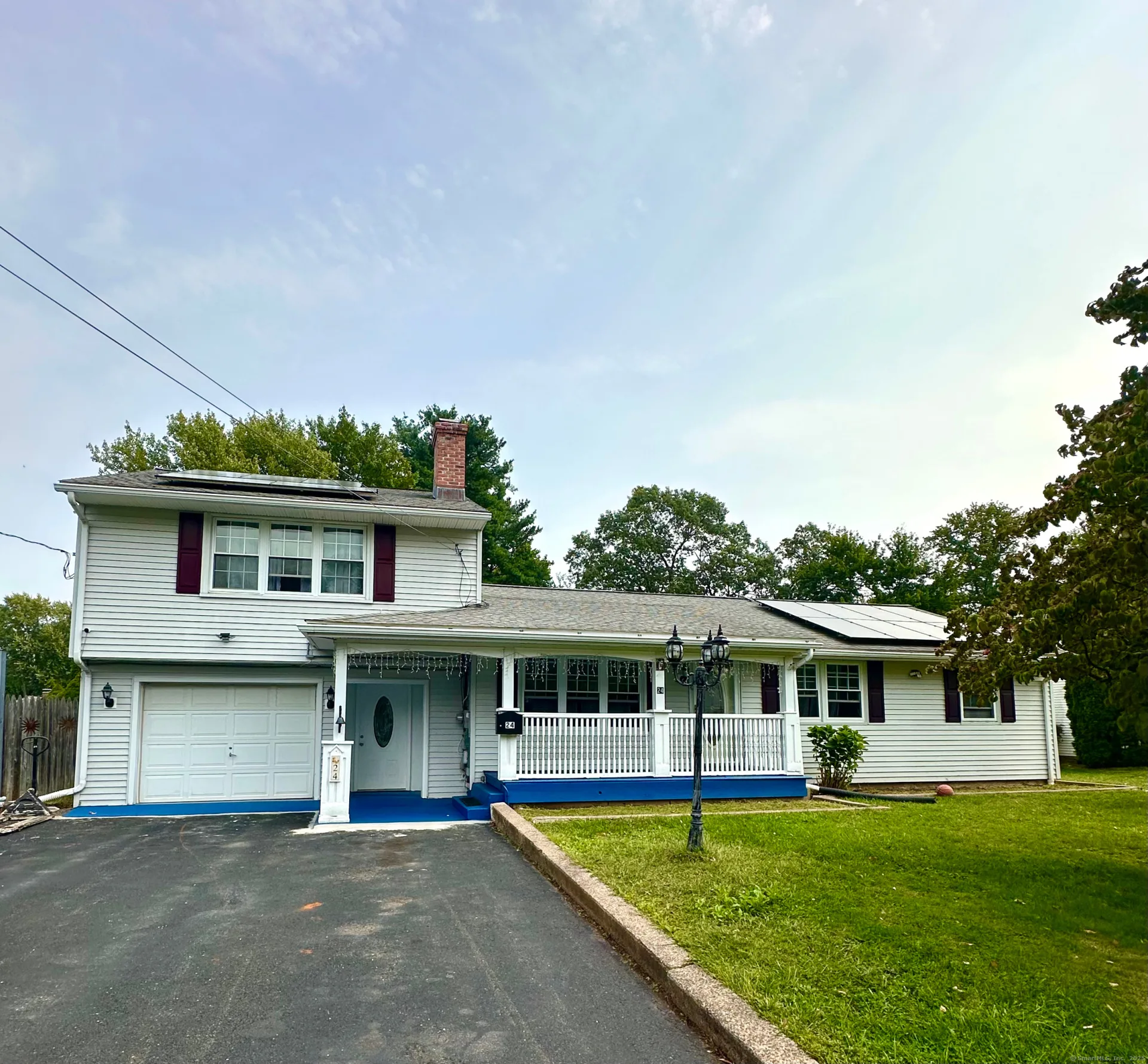 24 Bel Aire Circle, Windsor Locks, CT