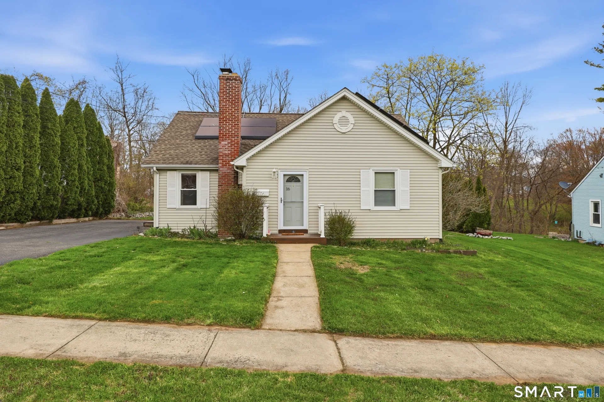 16 Parker Street, Enfield, CT