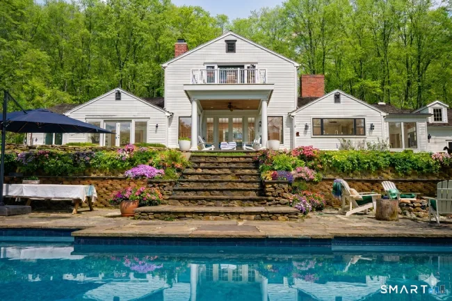 1030 Washington Woodbury Road