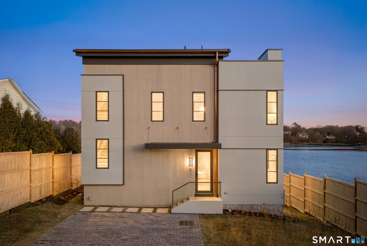 79 Riverside Avenue, Westport, CT