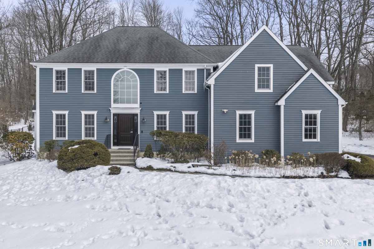 32 Yogananda Street, Newtown, CT