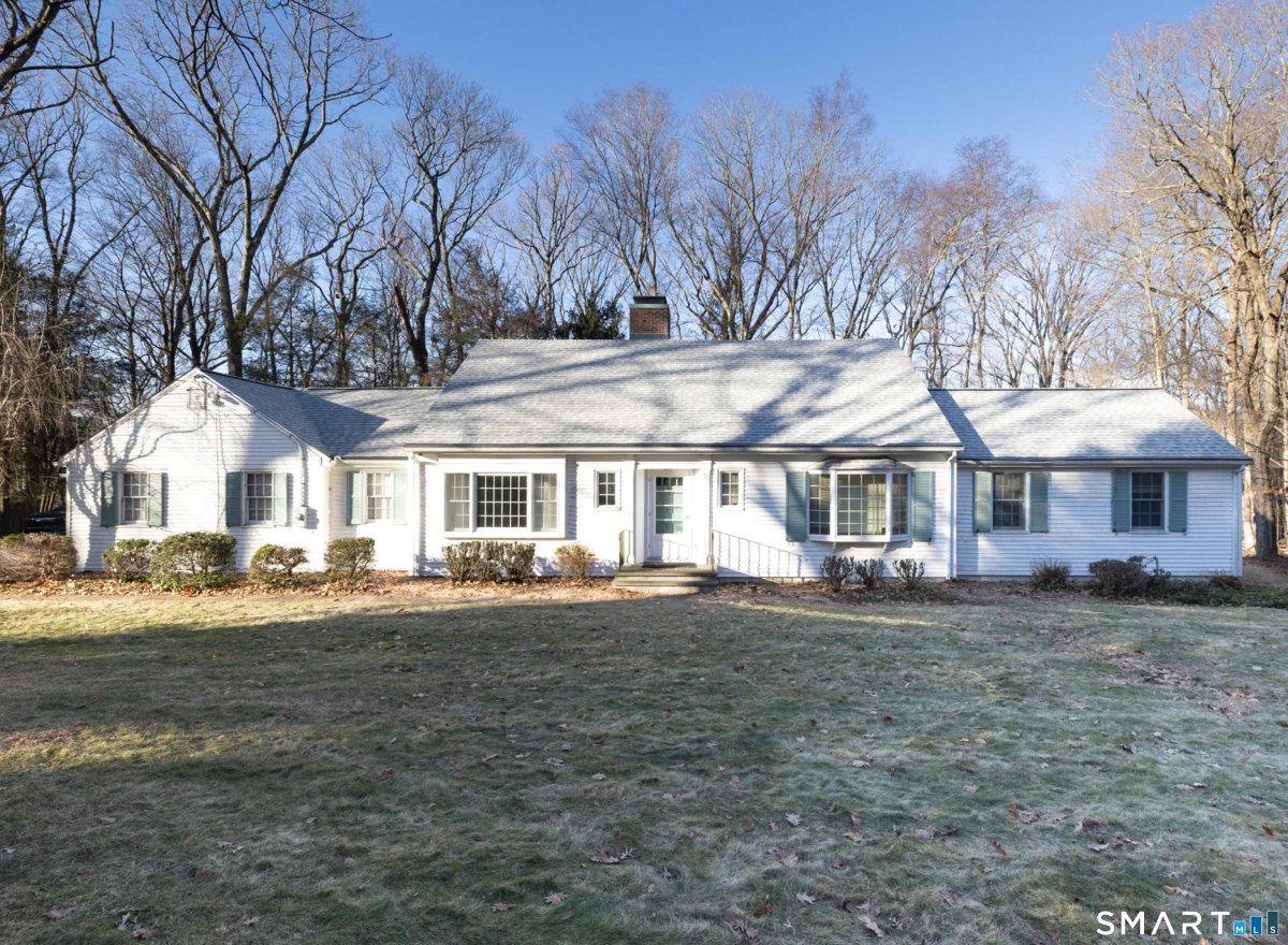 117 Crest Road, Middlebury, CT