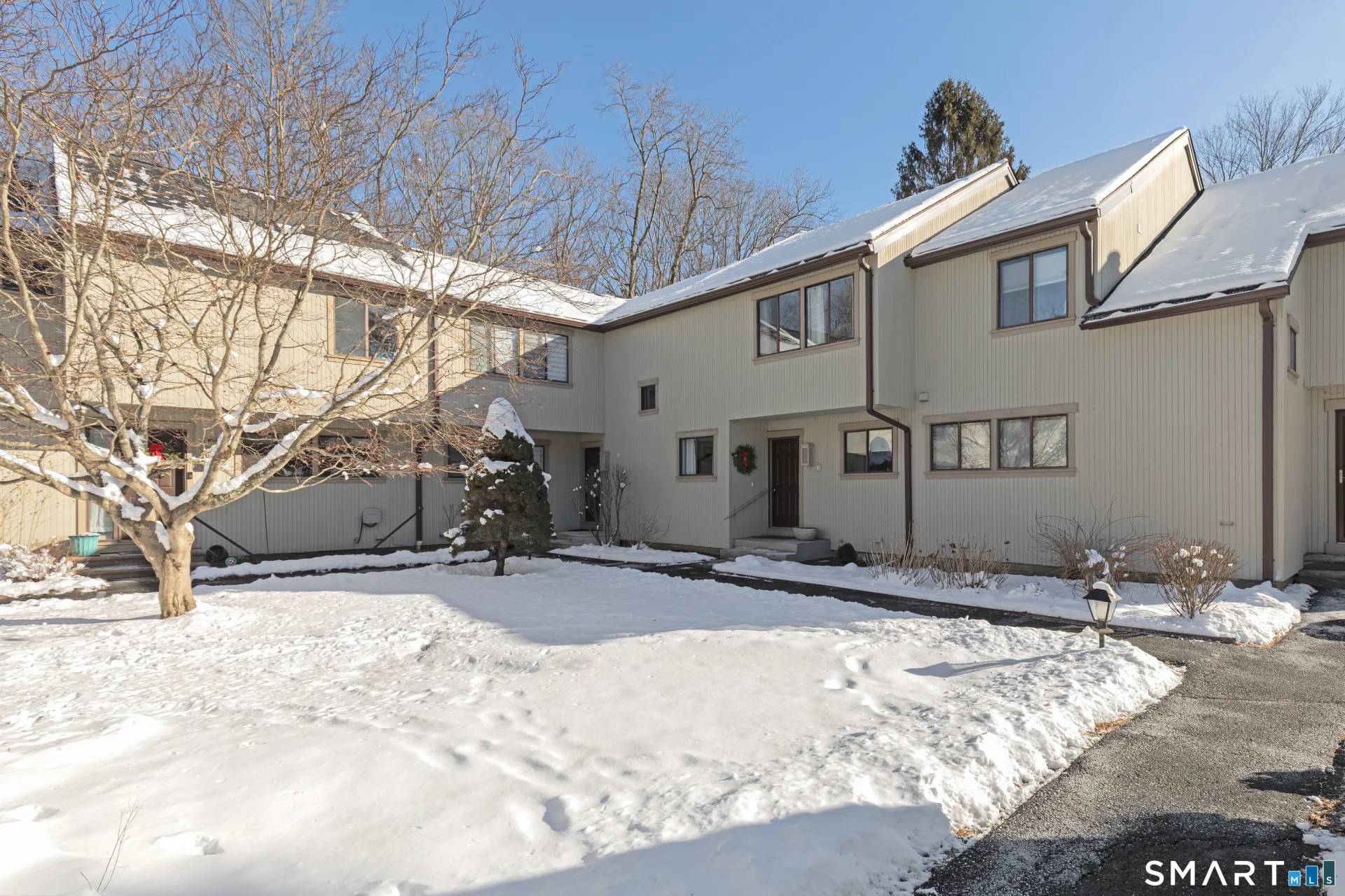 9 Highpoint Court #116E, Woodbury, CT