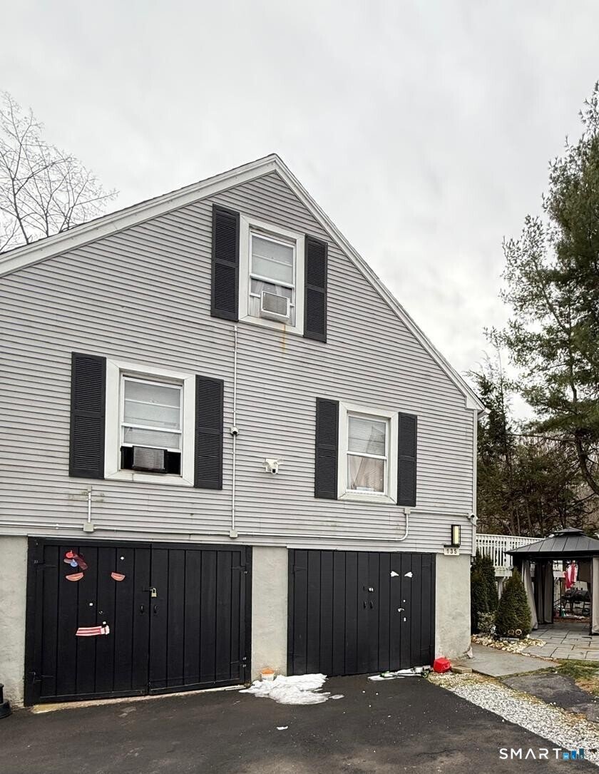 135 Newell Avenue, Bristol, CT