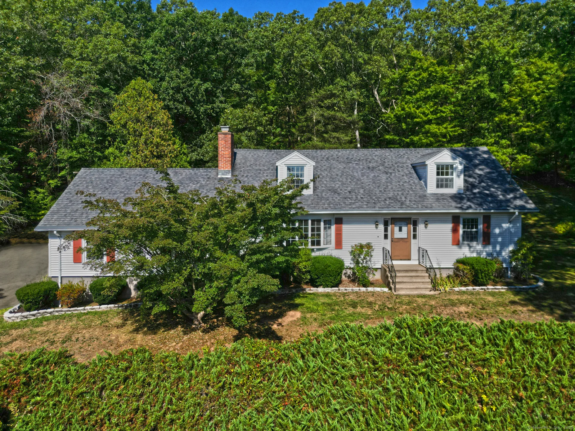 1350 Mount Carmel Avenue, Hamden, CT