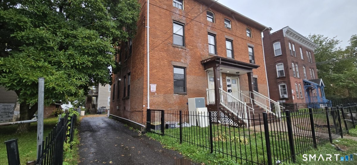 166 Affleck Street, Hartford, CT
