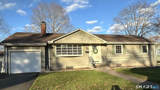 56 Dessa Drive, Hamden, CT