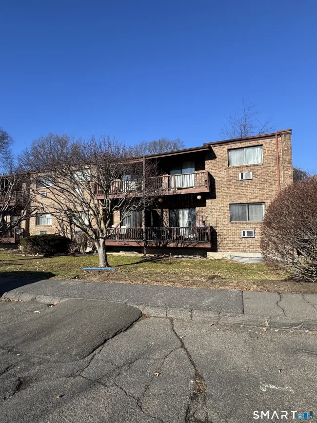 235 Henry Avenue #12G, Stratford, CT