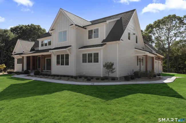 23-1 Heritage Road, East Lyme, CT