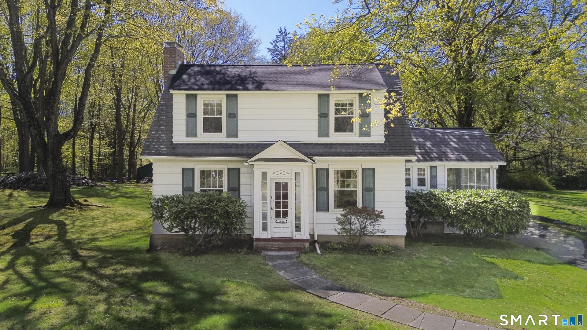 1841 Huntington Turnpike, Trumbull, CT