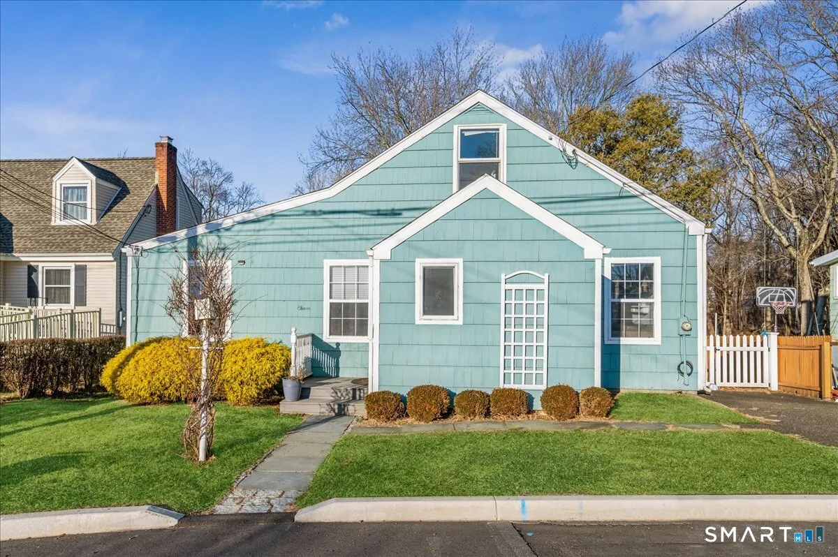 11 Margaret Street, Norwalk, CT