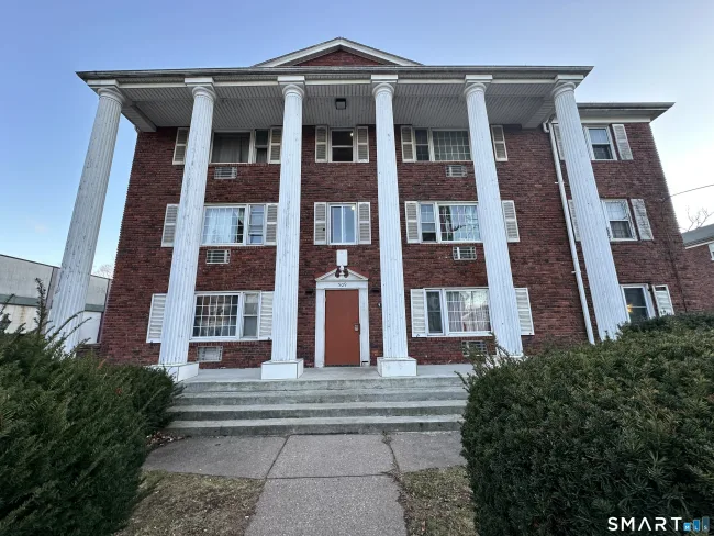 509 Burnside Avenue #APT C14, East Hartford, CT