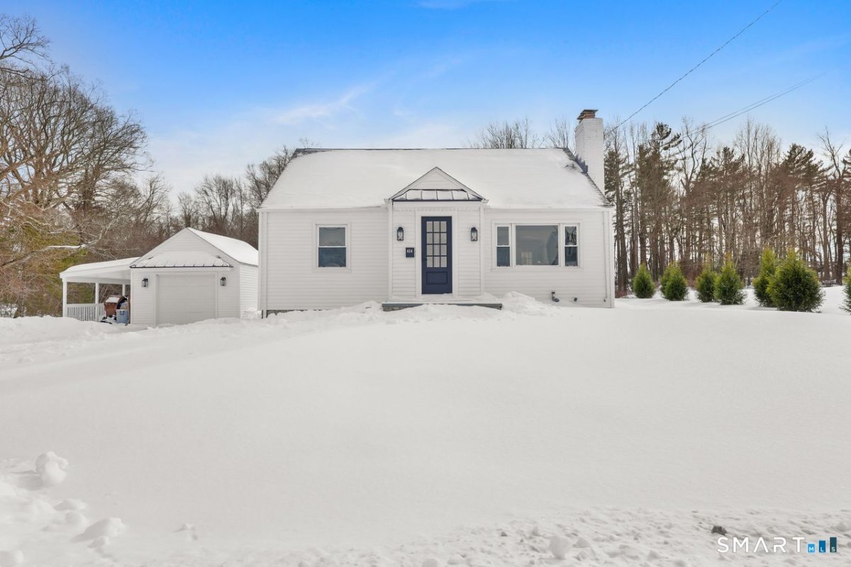424 Waverly Road, Shelton, CT