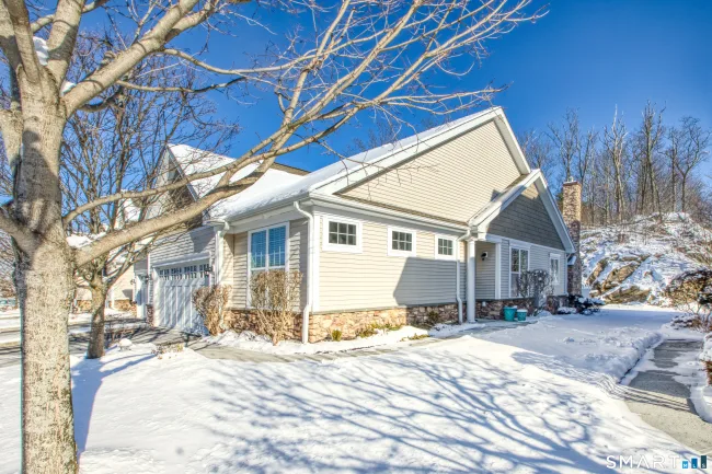 12 Briar Ridge Drive #12, Bethel, CT