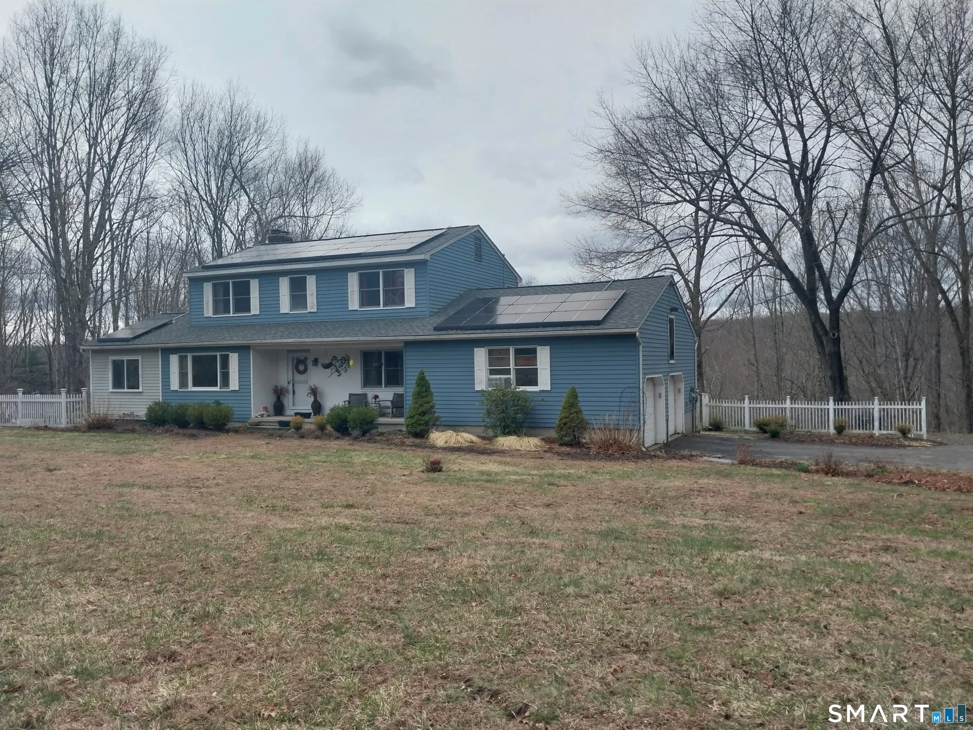 14 Meadow Crest Drive, Woodbury, CT