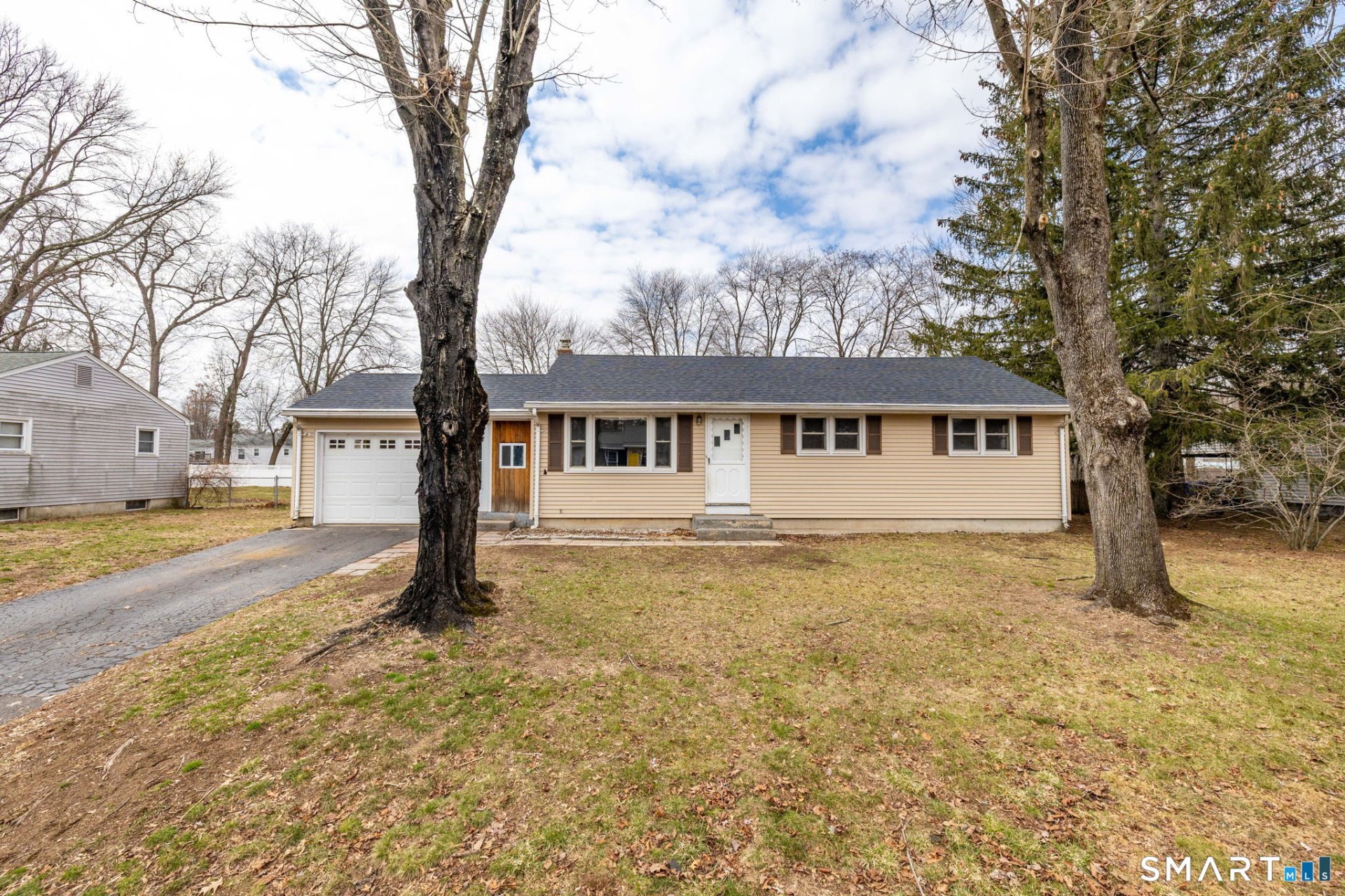9 Glendale Road, Enfield, CT