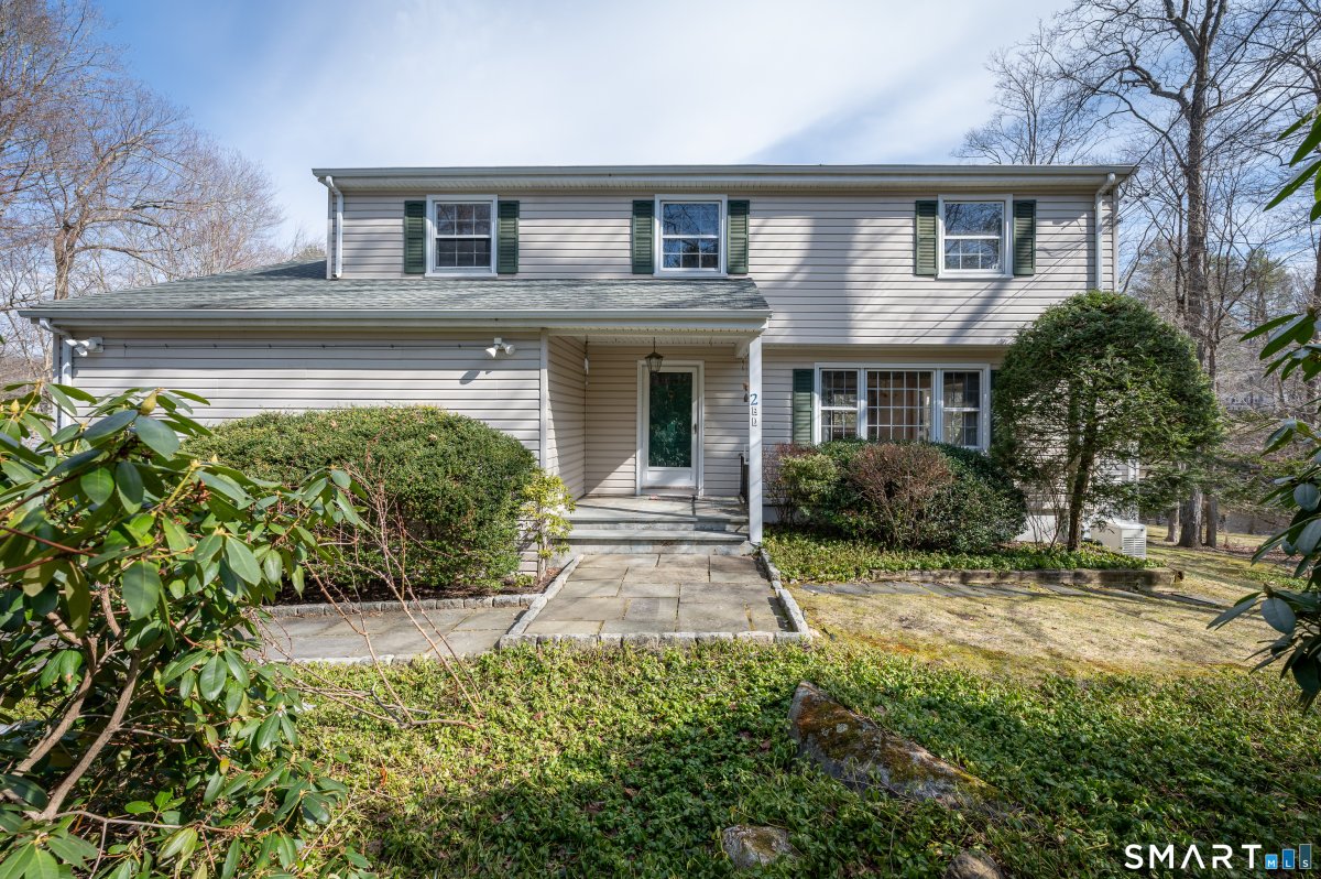 223 Red Fox Road, Stamford, CT