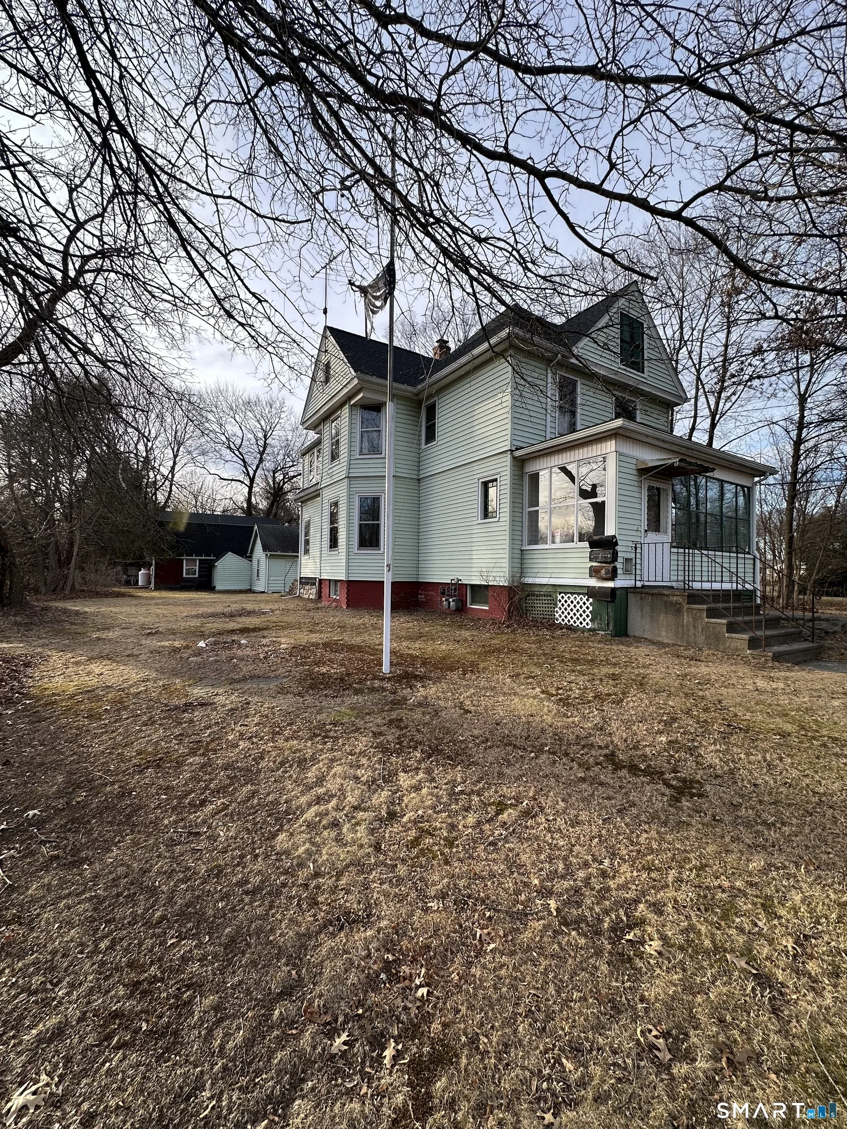 537 Naubuc Avenue, Glastonbury, CT