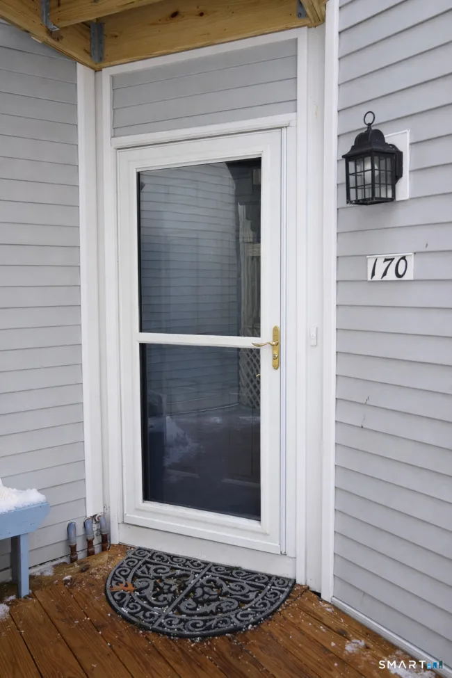 2 Mansfield Grove Road #APT 170, East Haven, CT