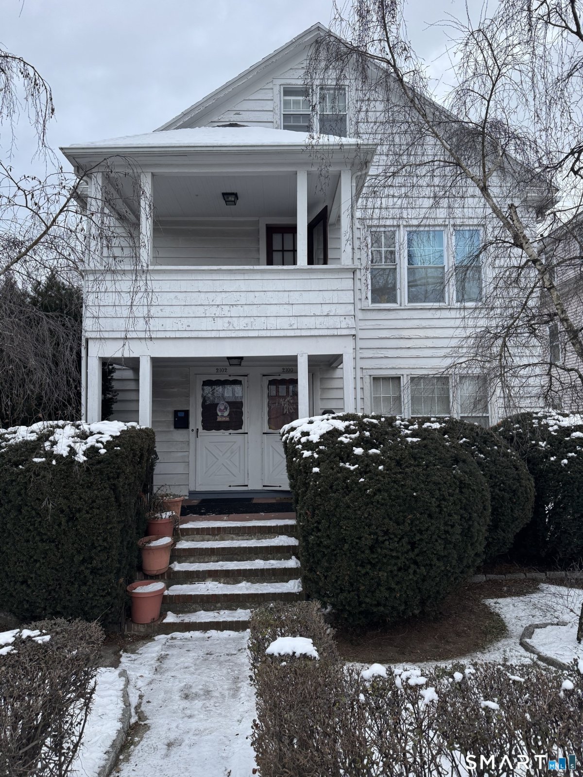 2100-2102 East Main Street, Bridgeport, CT