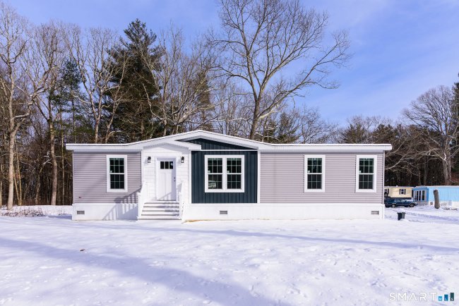 23 Bailey Hill Village, Killingly, CT