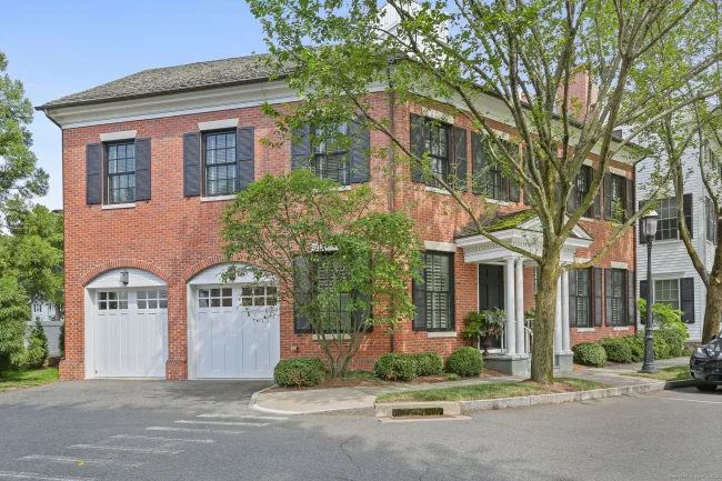 2 Elmwood Drive #2, Fairfield, CT