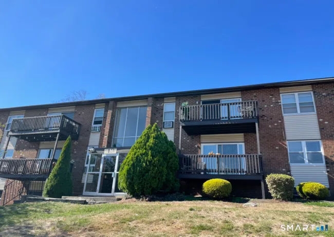 43 Balance Rock Road #APT 1, Seymour, CT