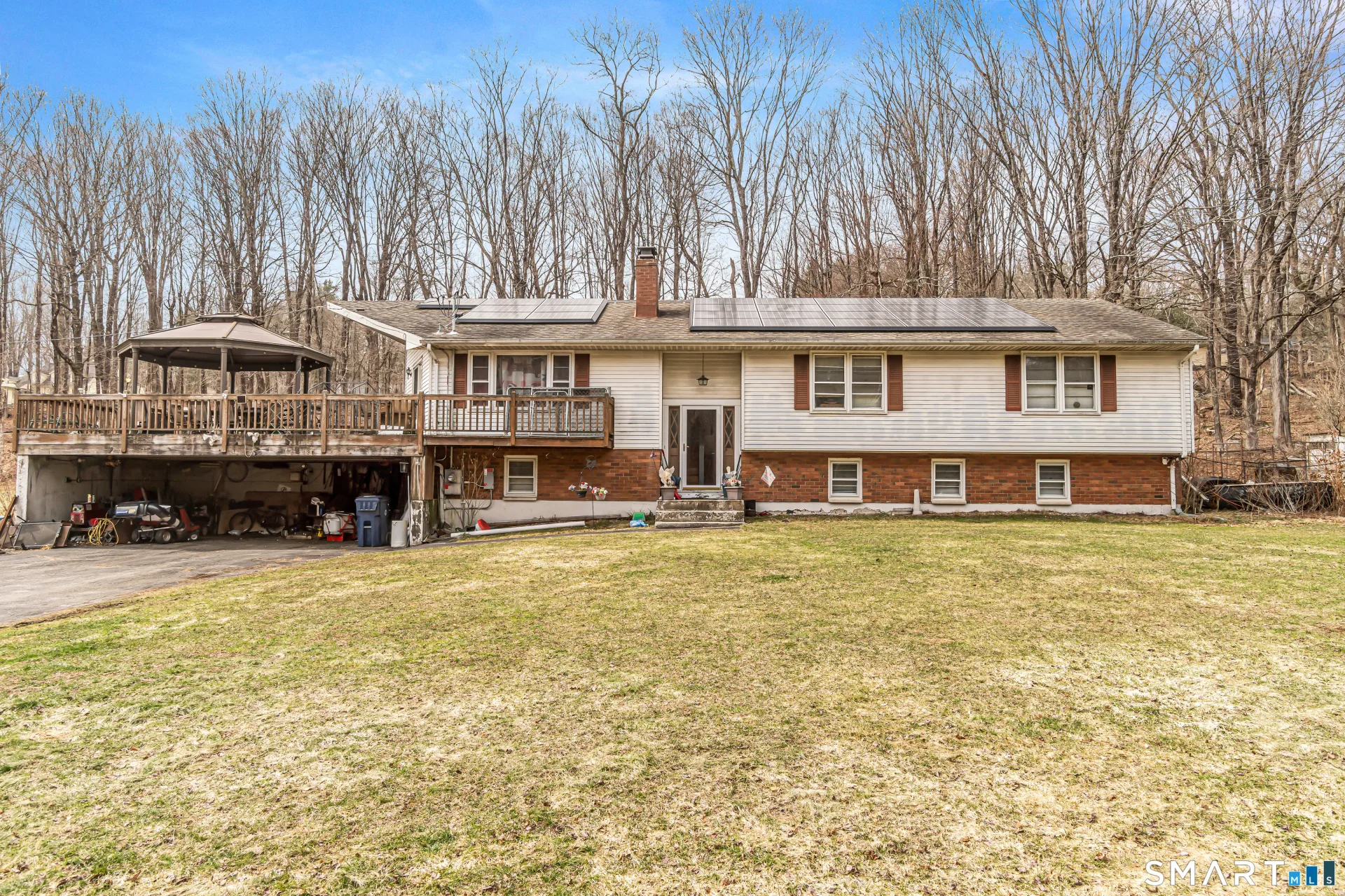 487 South Eagle Street, Plymouth, CT