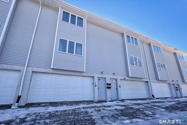 45 Atlantic Street #APT C