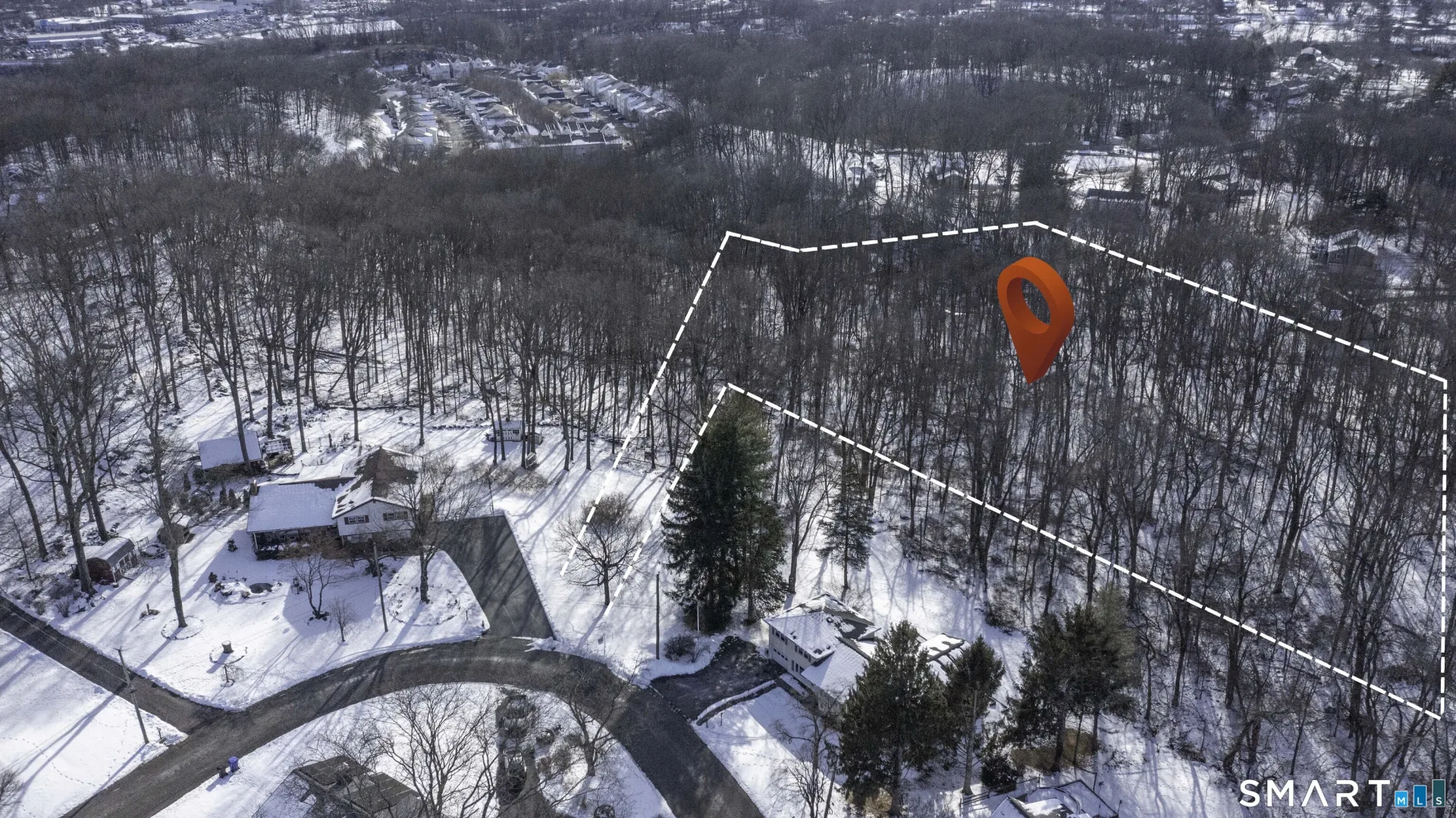 22 1/2 Country Ridge Road, Danbury, CT