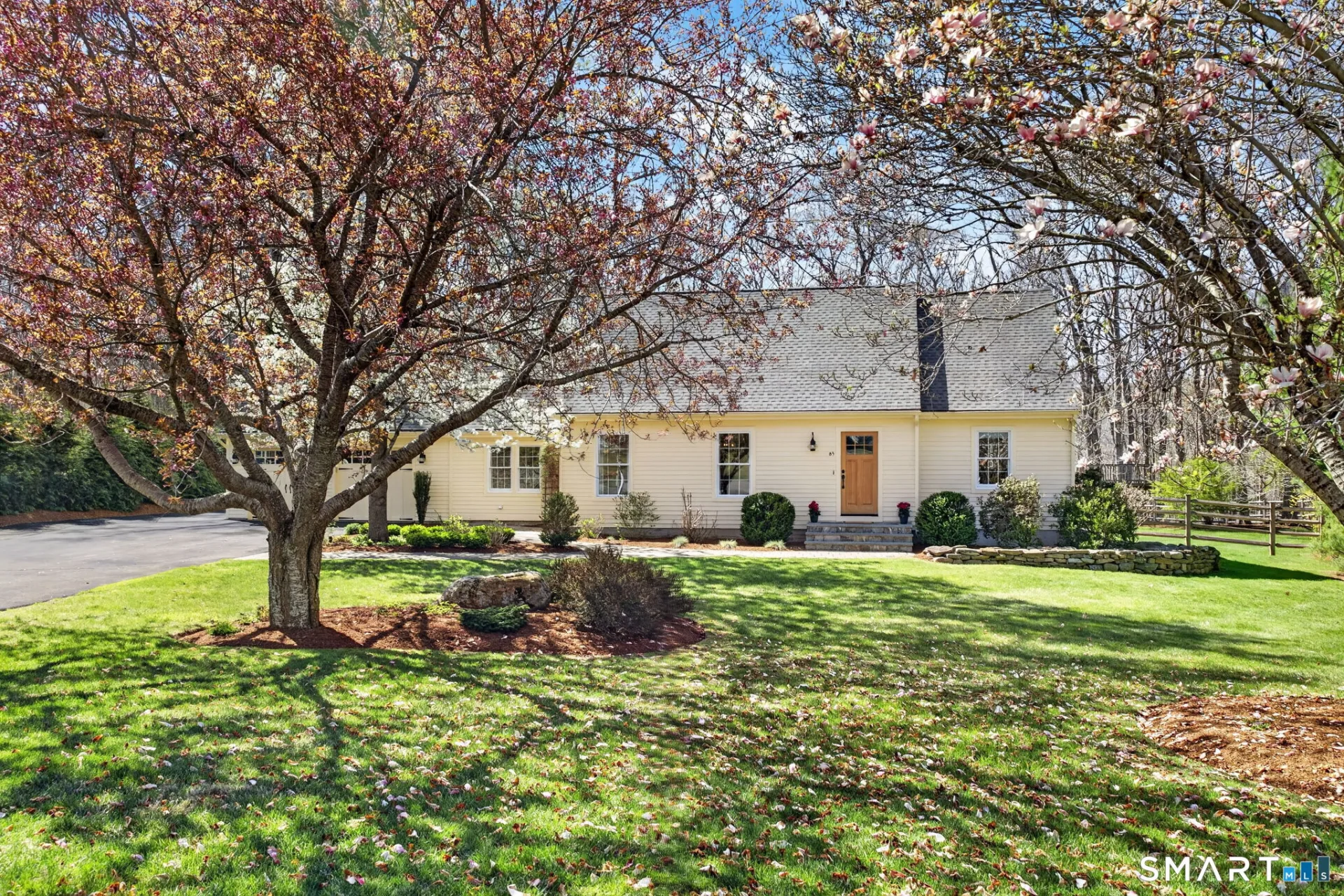 85 Fawn Brook Circle, Madison, CT
