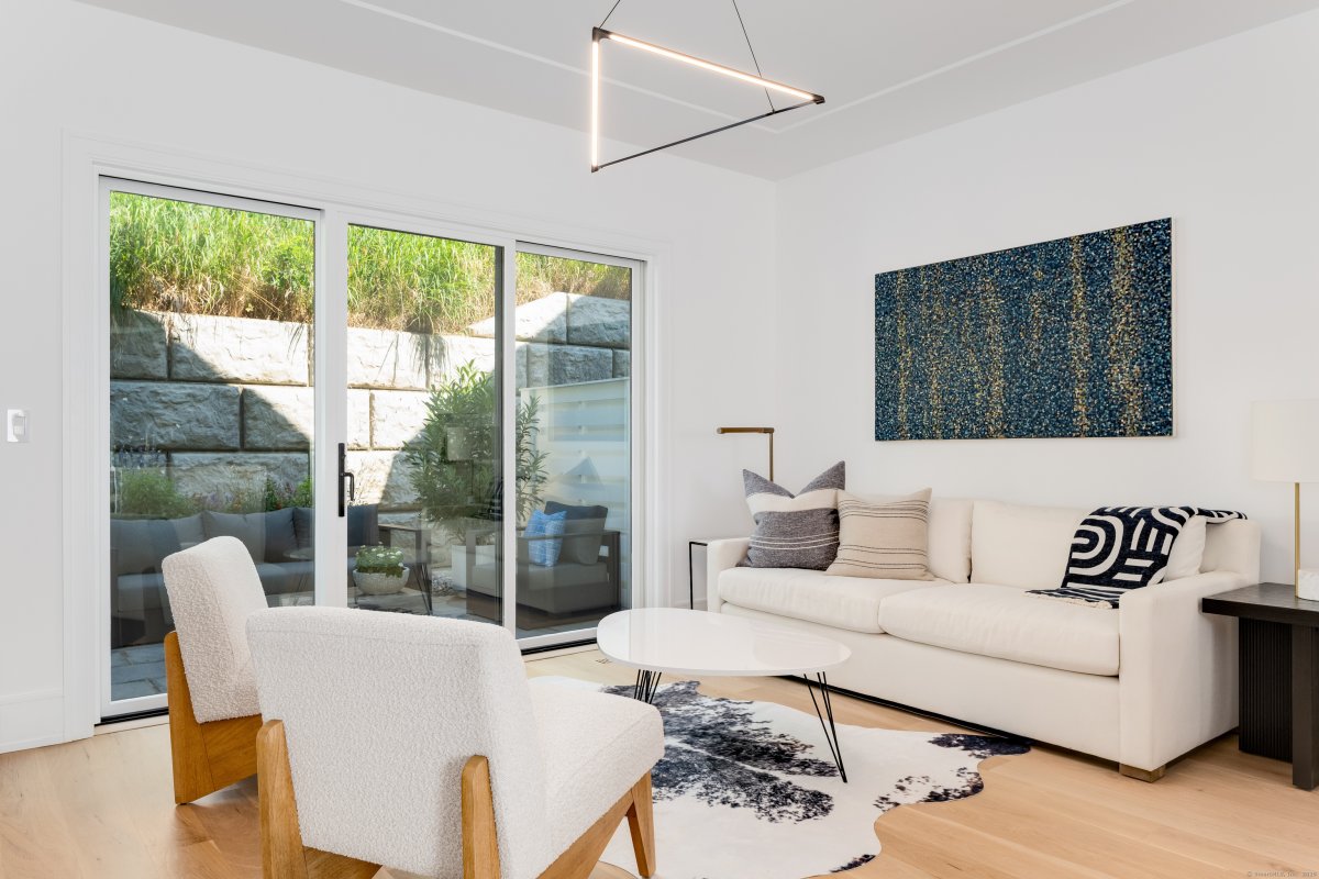 783 Post Road #201, Westport, CT