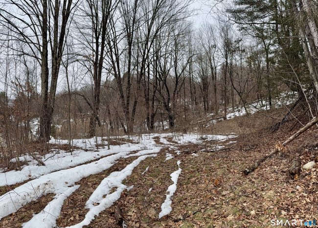 1092 Hickory Hill Road, Thomaston, CT