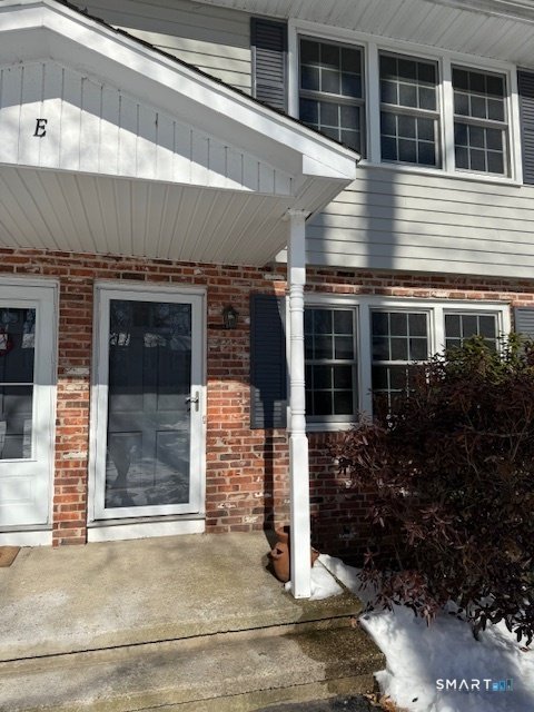 280 East Main Street #APT E2, Clinton, CT
