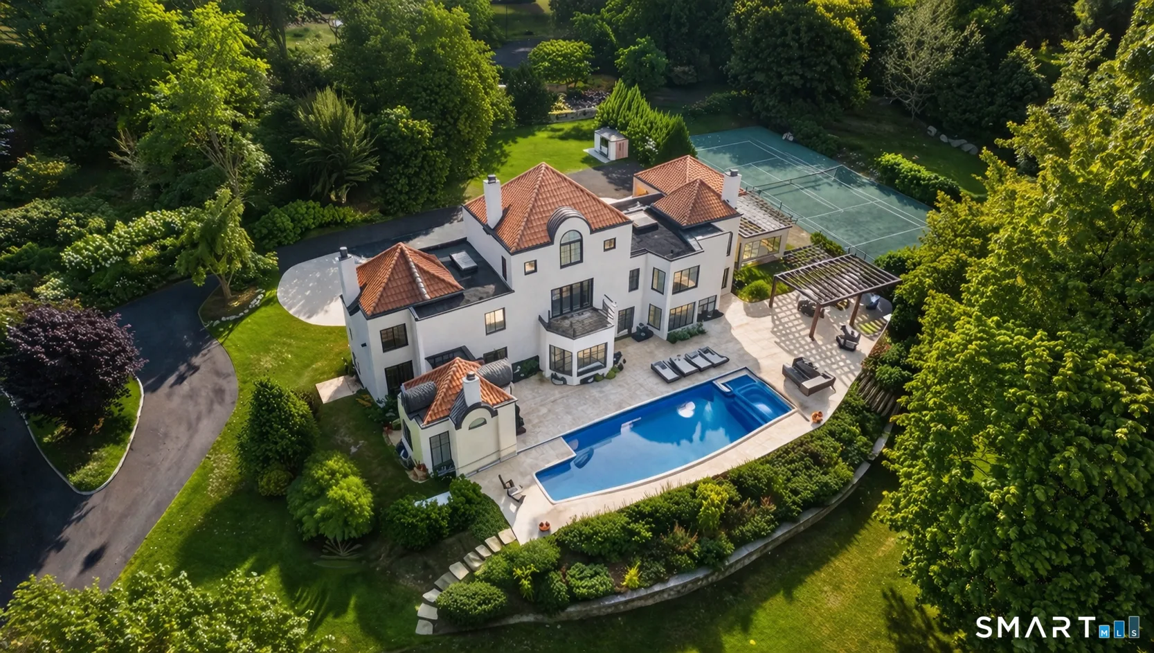 69 Beachside Avenue, Westport, CT