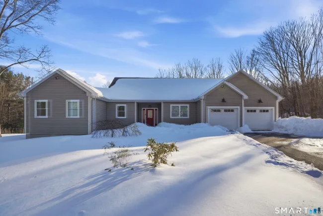 166 East Cotton Hill Road, New Hartford, CT