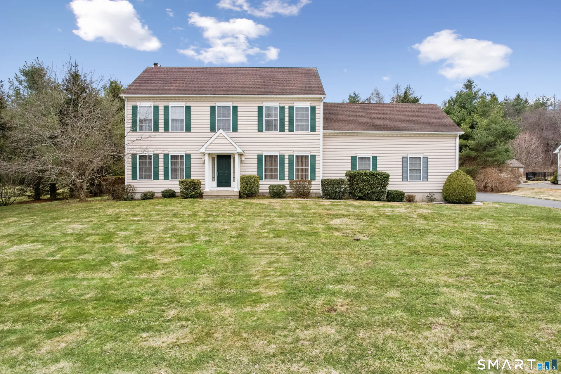 11 Nature Trail, Hamden, CT