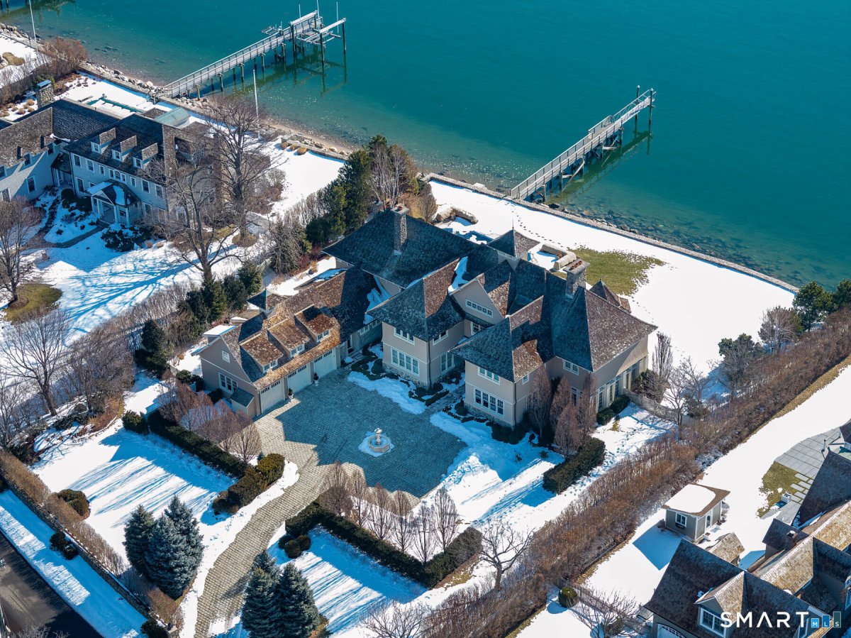 10 Shorehaven Road, Norwalk, CT