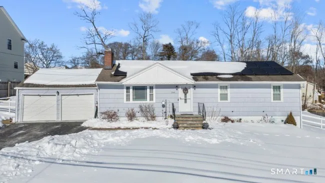 240 Valley Avenue, Bridgeport, CT