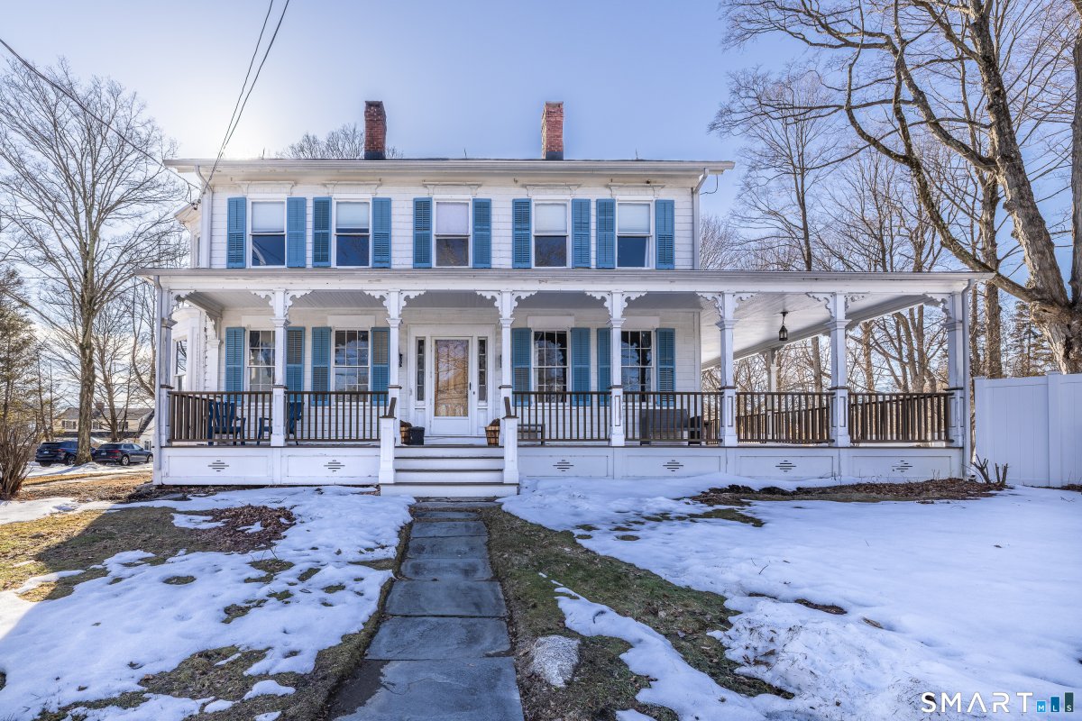5385 Main Street, Trumbull, CT