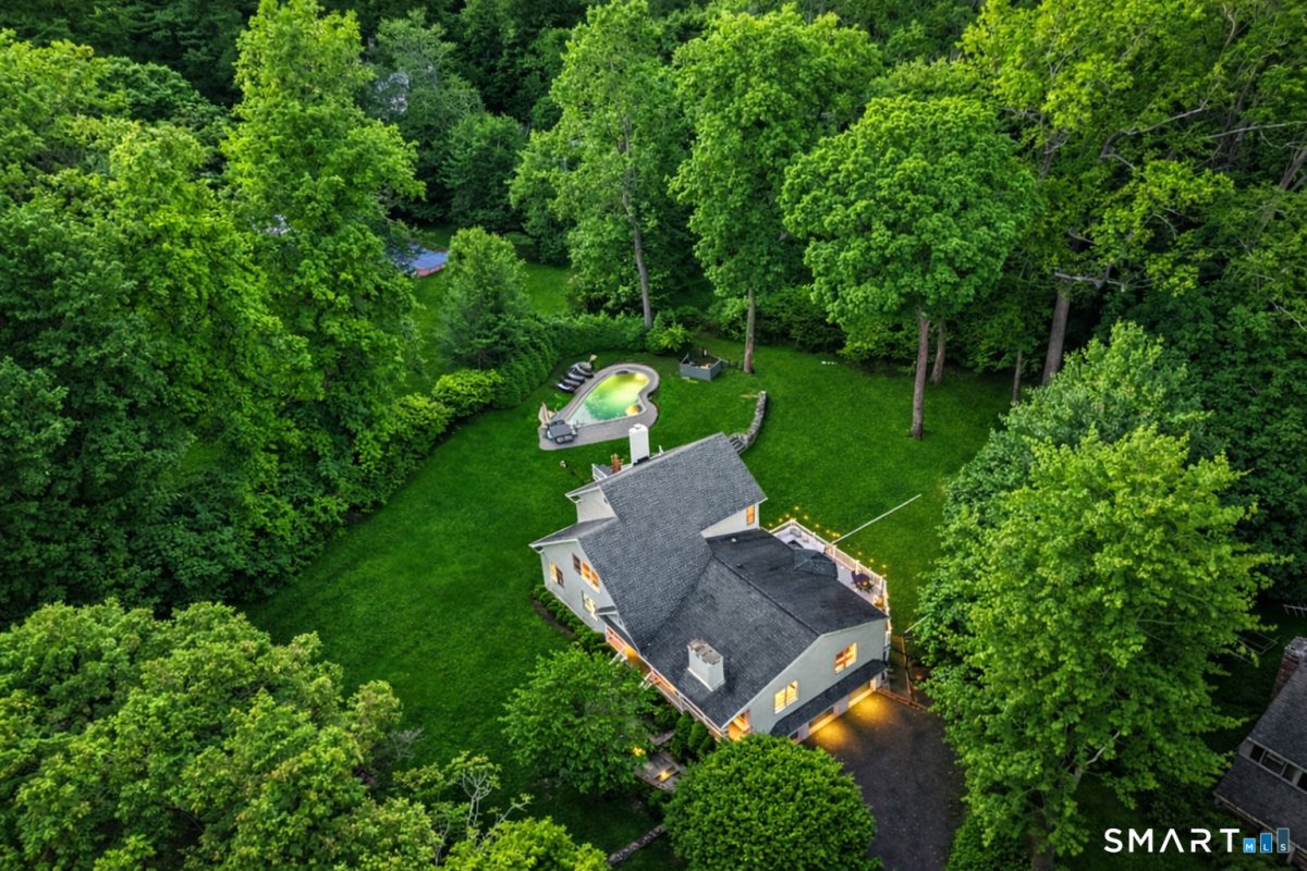 1 Angora Road, Westport, CT