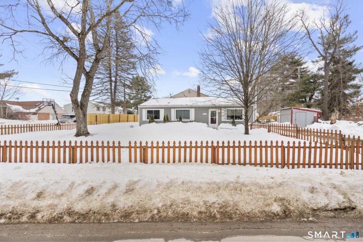 416 Chestnut Hill Avenue, Waterbury, CT