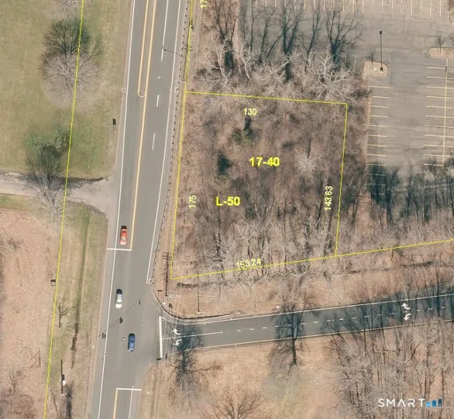 1561 King Street, Enfield, CT